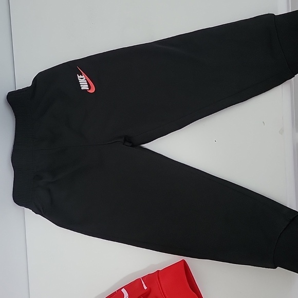 Nike Jogging suit set - Picture 3 of 6